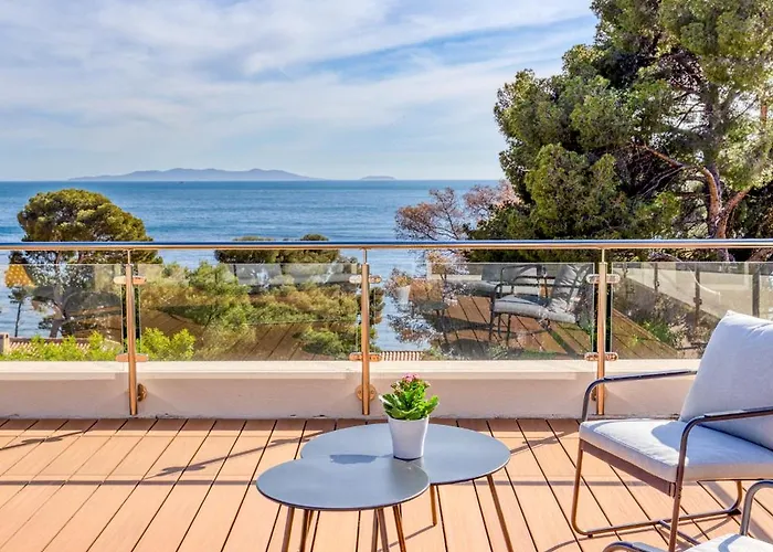 Le Du Domaine Du Soleil * Le Lavandou