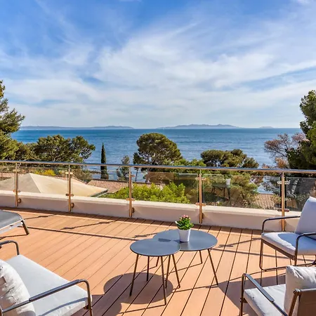 Le Du Domaine Du Soleil * Le Lavandou