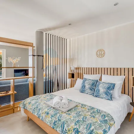 Le Du Domaine Du Soleil Apartment